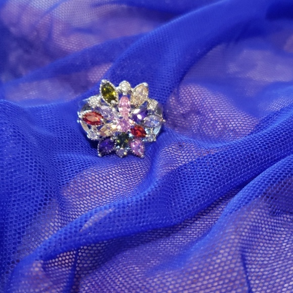 Ring - Picture 2 of 2